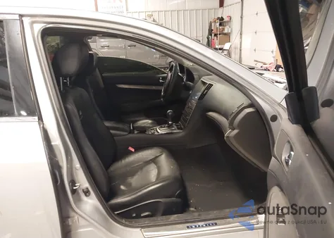 2013 Infiniti G37X z USA, uszkodzony, nr VIN JN1CV6AR8DM762122